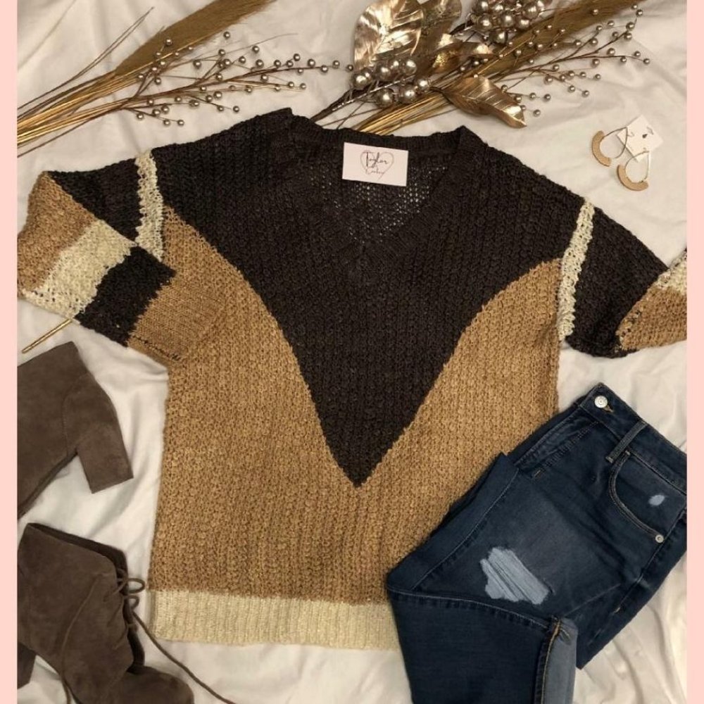 Creme Brulee Oversized Knit Sweater - Picture 3 of 3